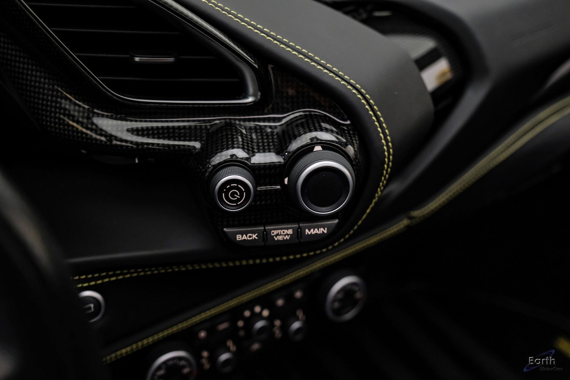 Used 2017 Ferrari 488 Spider image 87