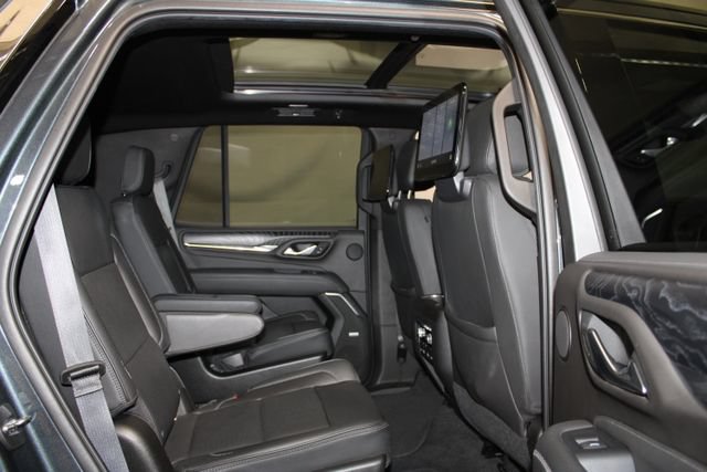 Used 2021 GMC Yukon Denali w/ Denali Premium Package AWD/4WD image 15