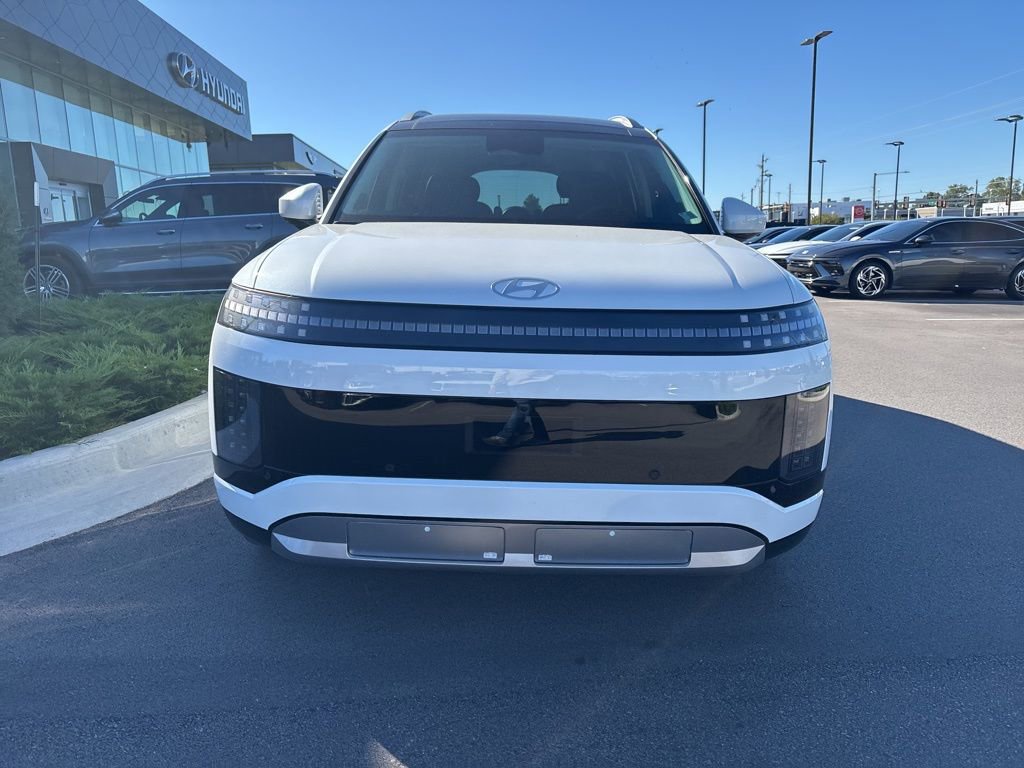 New 2026 Hyundai Ioniq 9 Limited image 2