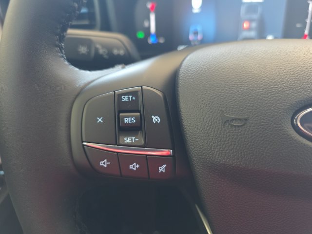 New 2026 Ford Maverick XLT w/ XLT Luxury Package FWD image 17