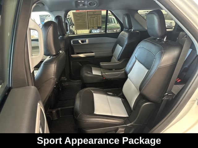 Used 2023 Ford Explorer XLT w/ Equipment Group 202A AWD/4WD image 5