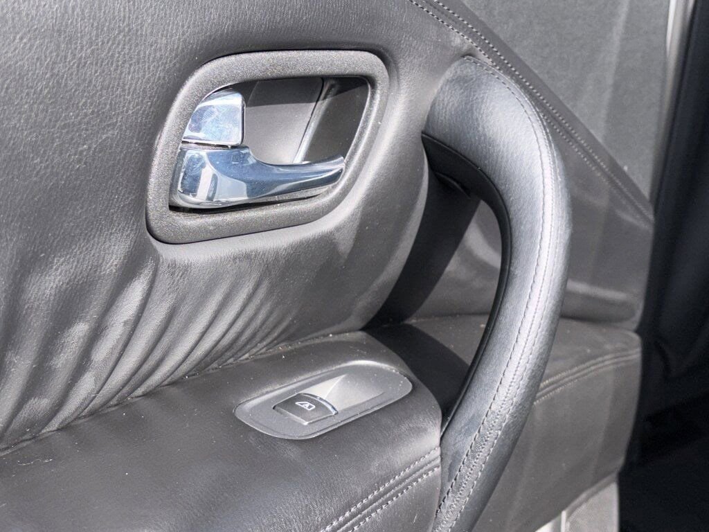 Used 2024 Nissan Armada SV image 31