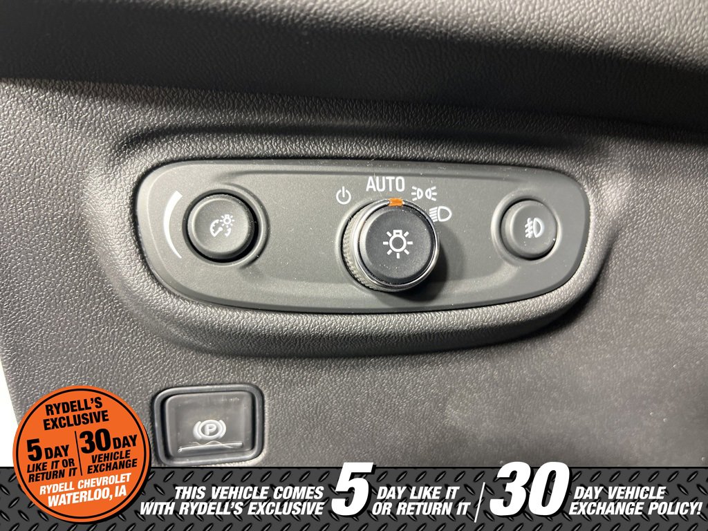 Certified 2023 GMC Terrain SLT w/ Infotainment Package II image 34