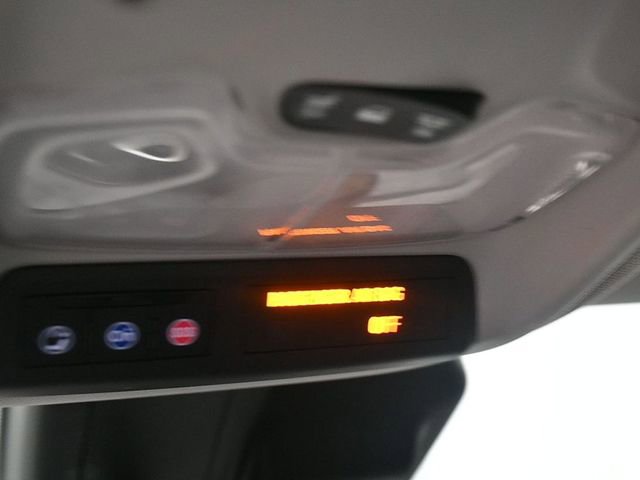 Used 2023 Chevrolet TrailBlazer LS AWD/4WD image 19