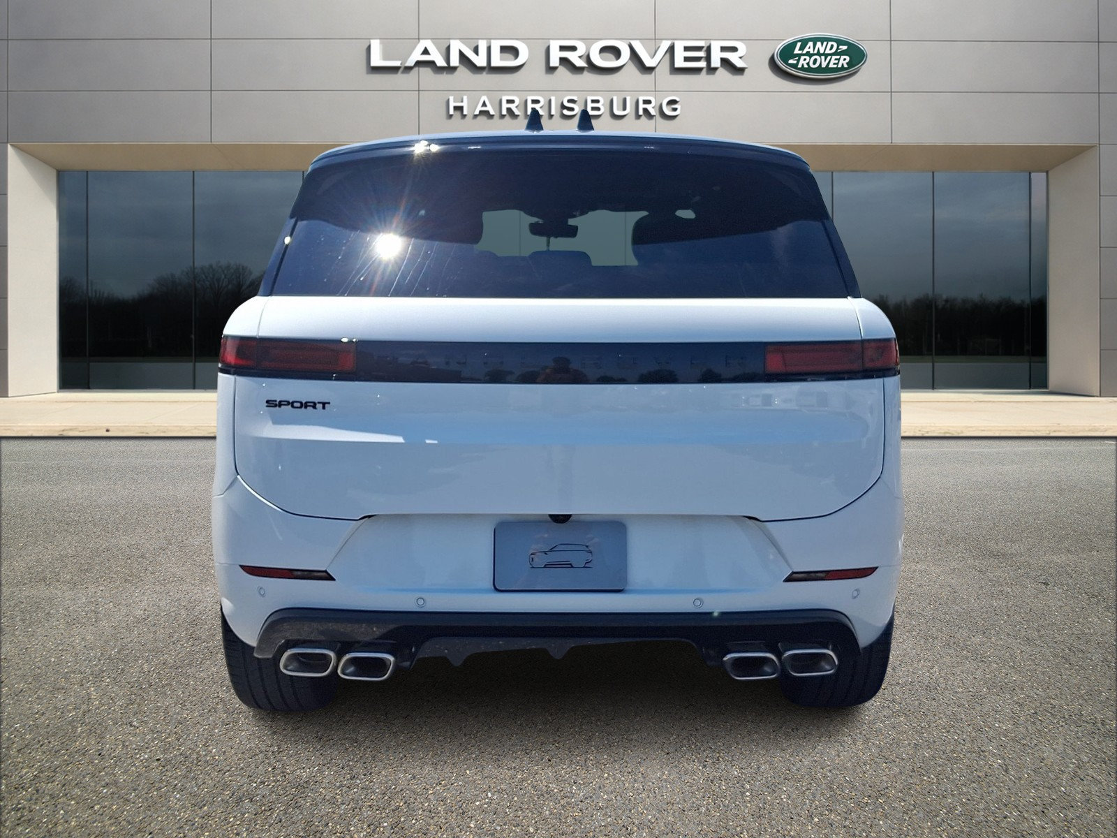 New 2026 Land Rover Range Rover Sport Dynamic SE AWD/4WD image 5