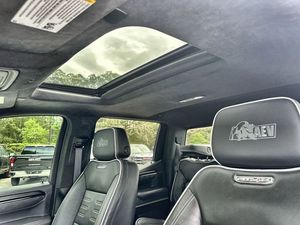 Certified 2024 GMC Sierra 1500 AT4X w/ AT4X AEV Edition image 19