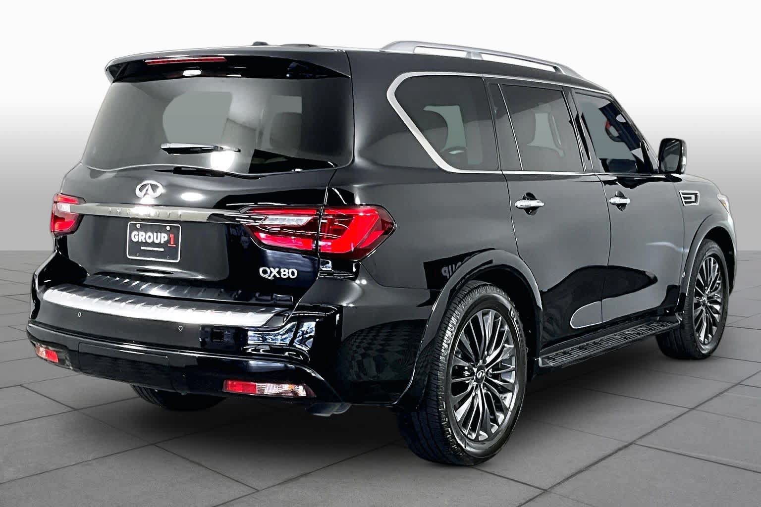 Used 2023 INFINITI QX80 Premium Select w/ Cargo Package RWD image 12