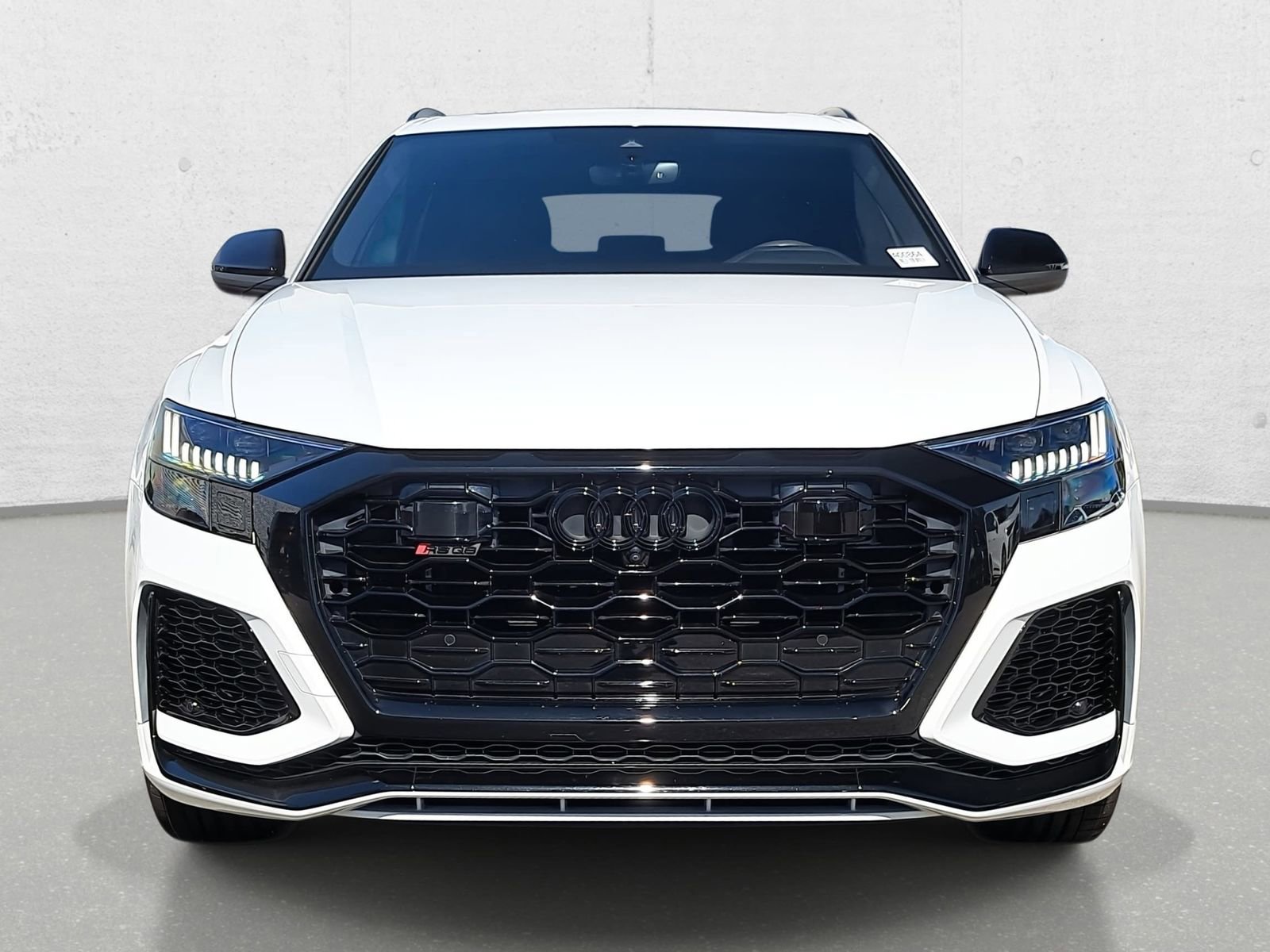 Used 2023 Audi RS Q8 image 2