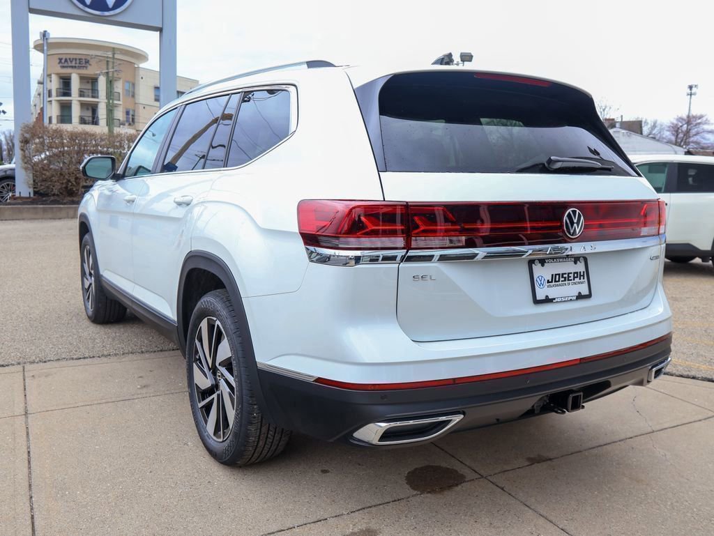 New 2026 Volkswagen Atlas SEL image 3