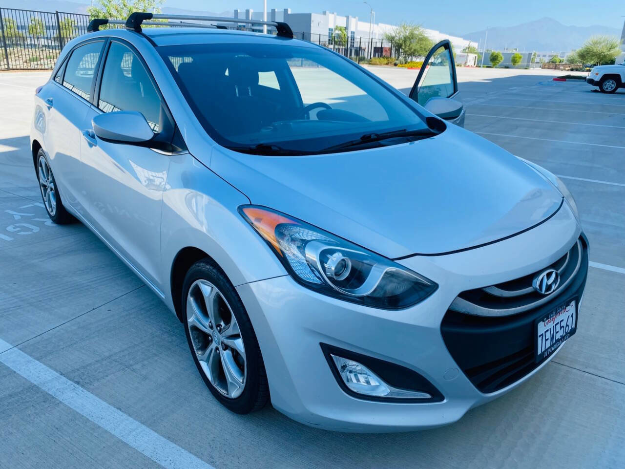 Used 2013 Hyundai Elantra GT w/ Touch & Go Pkg image 32