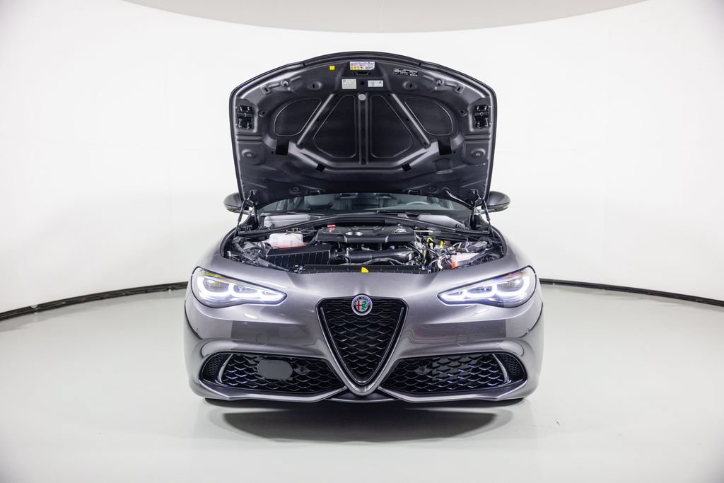 New 2026 Alfa Romeo Giulia AWD image 14