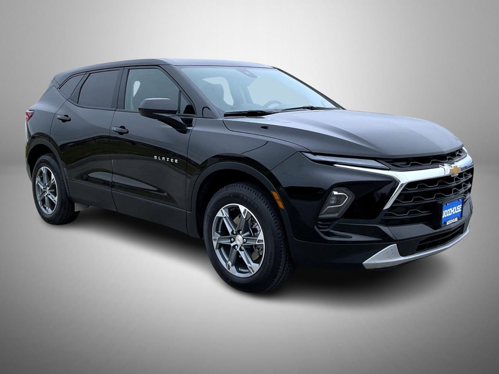 Used 2025 Chevrolet Blazer LT AWD/4WD image 3