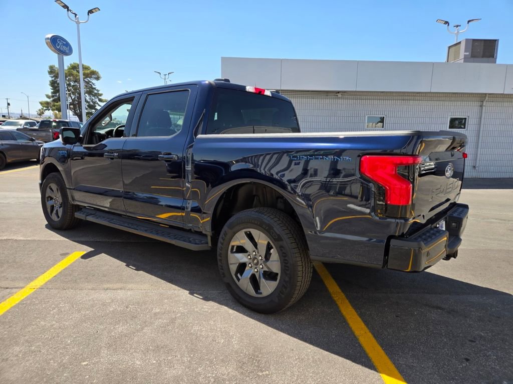 New 2025 Ford F150 Lightning Flash AWD/4WD image 7
