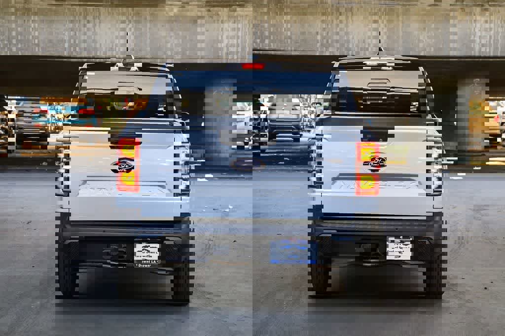 New 2026 Ford Maverick Lariat w/ Black Appearance Package image 5