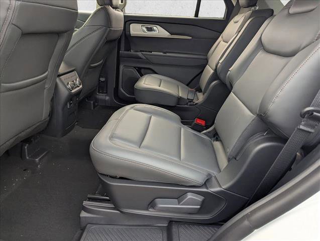 New 2026 Ford Explorer Active w/ Active Comfort Package image 13