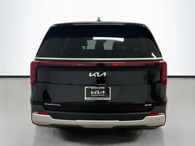 New 2026 Kia Carnival LXS FWD image 6