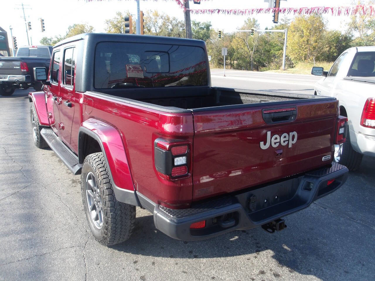 Used 2021 Jeep Gladiator Overland image 8