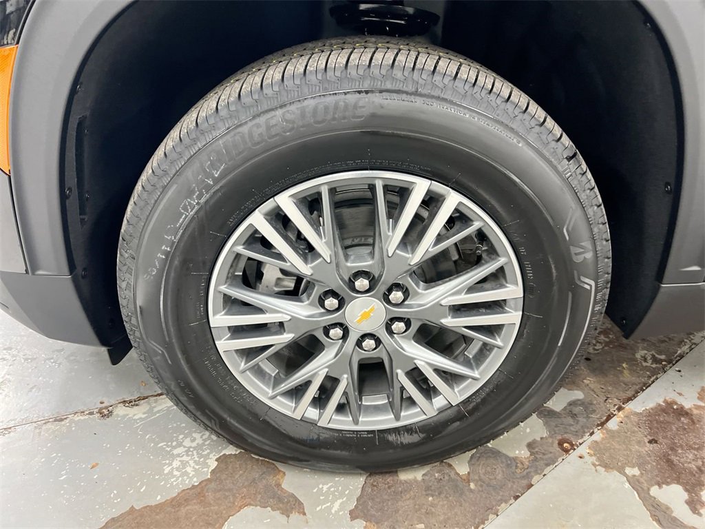 New 2026 Chevrolet Traverse LT w/ Driver Confidence Package image 26