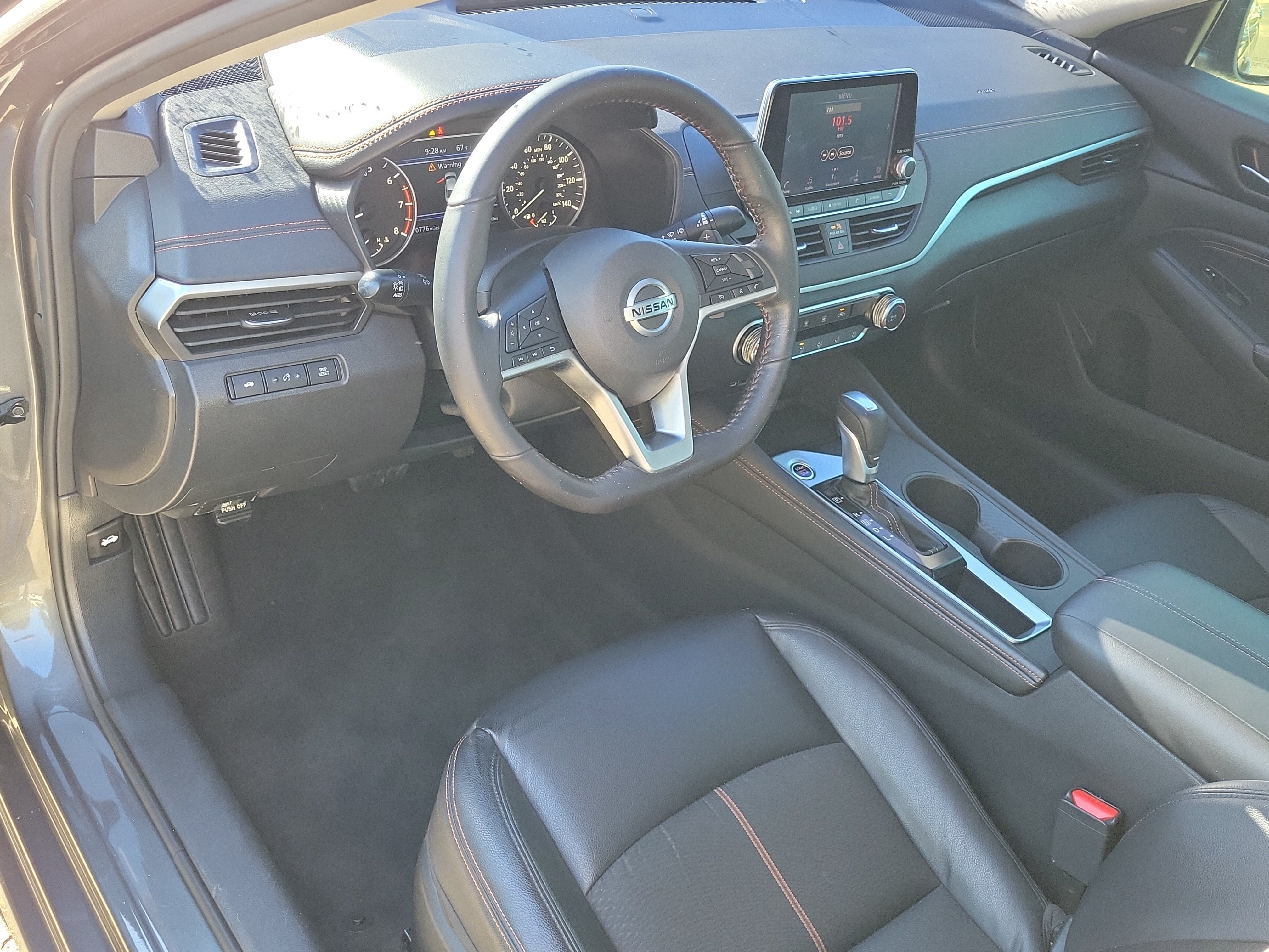 Used 2022 Nissan Altima 2.5 SR FWD image 19