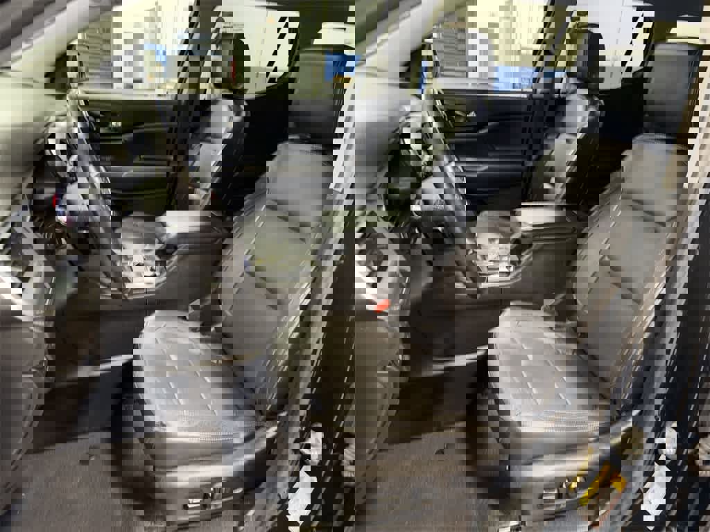 Used 2017 GMC Acadia SLT image 15