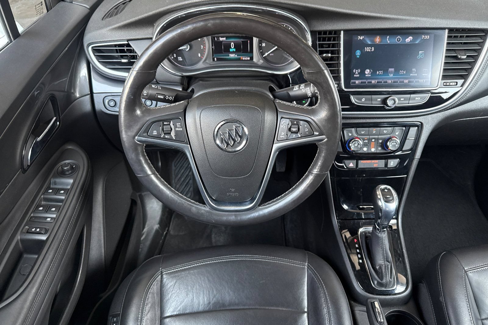 Used 2018 Buick Encore Essence FWD image 15