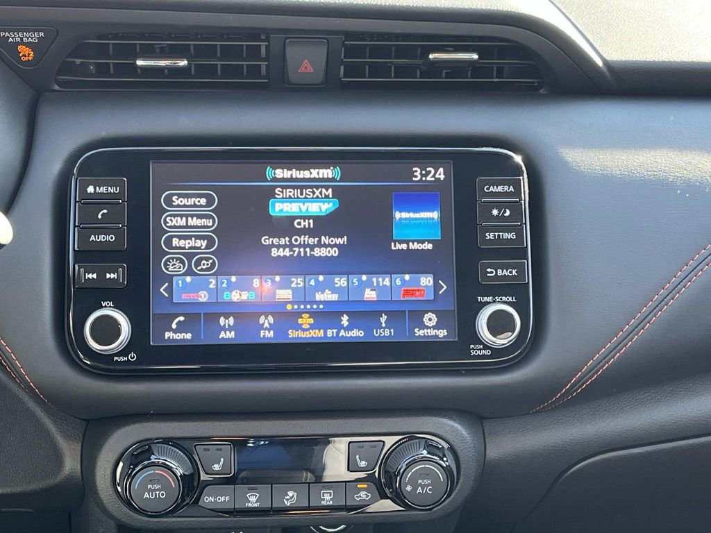 Used 2024 Nissan Kicks SR w/ SR Premium Package image 13