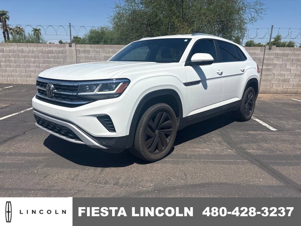 Used 2023 Volkswagen Atlas Cross Sport SE w/ Black Wheel Package