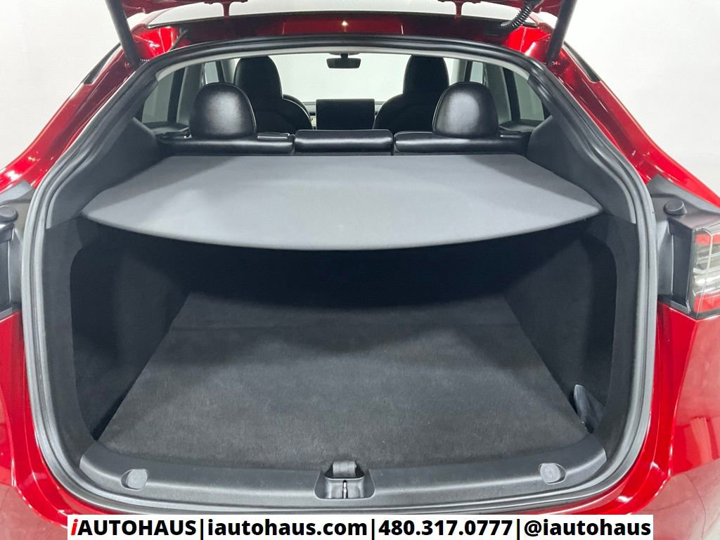 Used 2024 Tesla Model Y Long Range AWD/4WD image 11