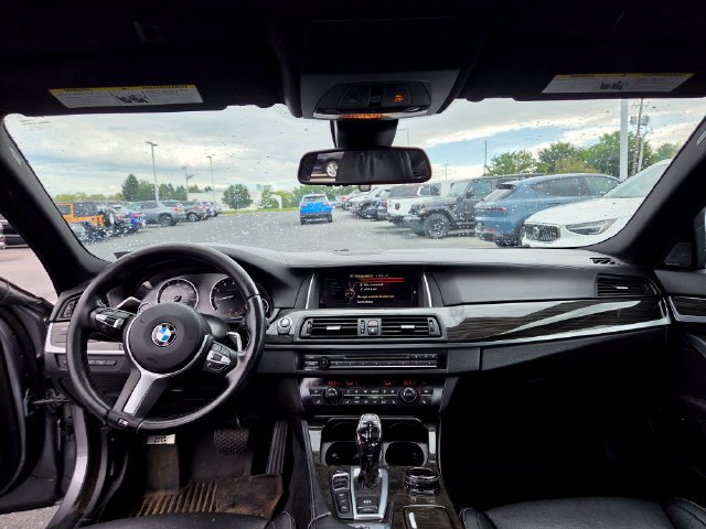 Used 2016 BMW 550i xDrive Sedan w/ M Sport AWD/4WD image 6