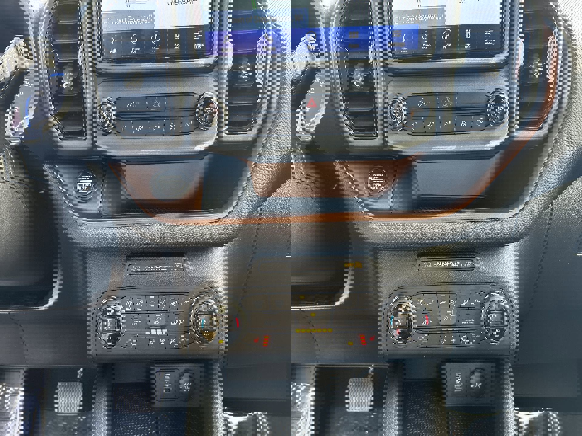 Used 2021 Ford Bronco Sport Outer Banks image 19