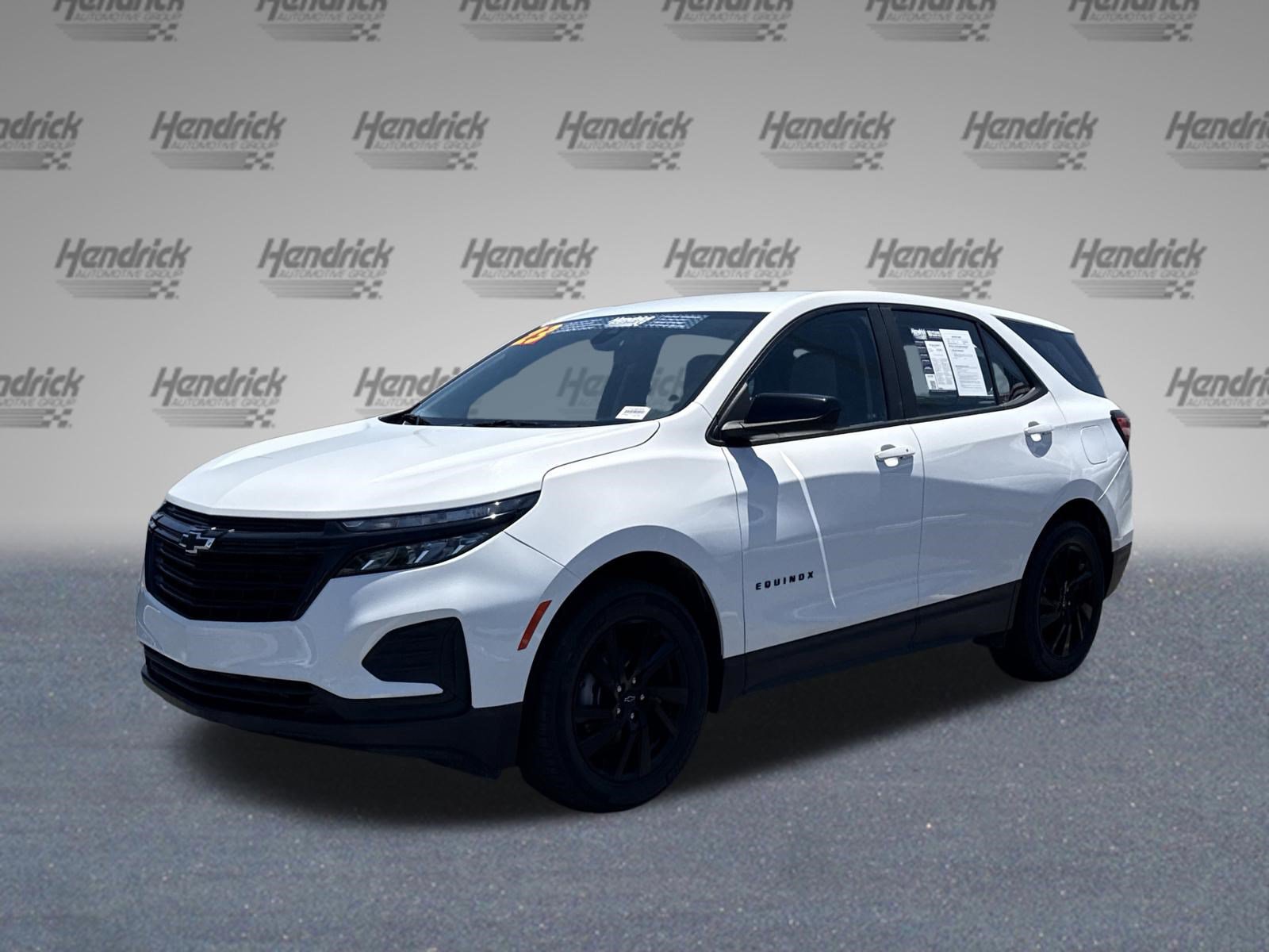 Used 2023 Chevrolet Equinox LS w/ Midnight Edition FWD image 5