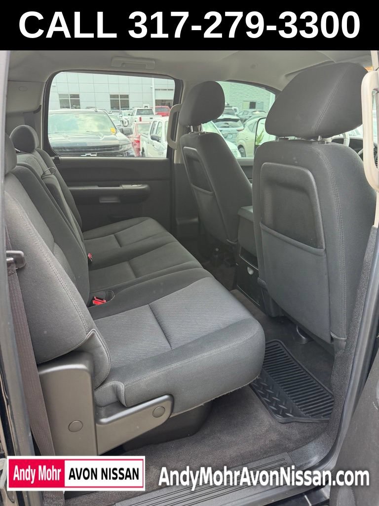 Used 2014 Chevrolet Silverado 2500 LT w/ Interior Plus Package AWD/4WD image 10