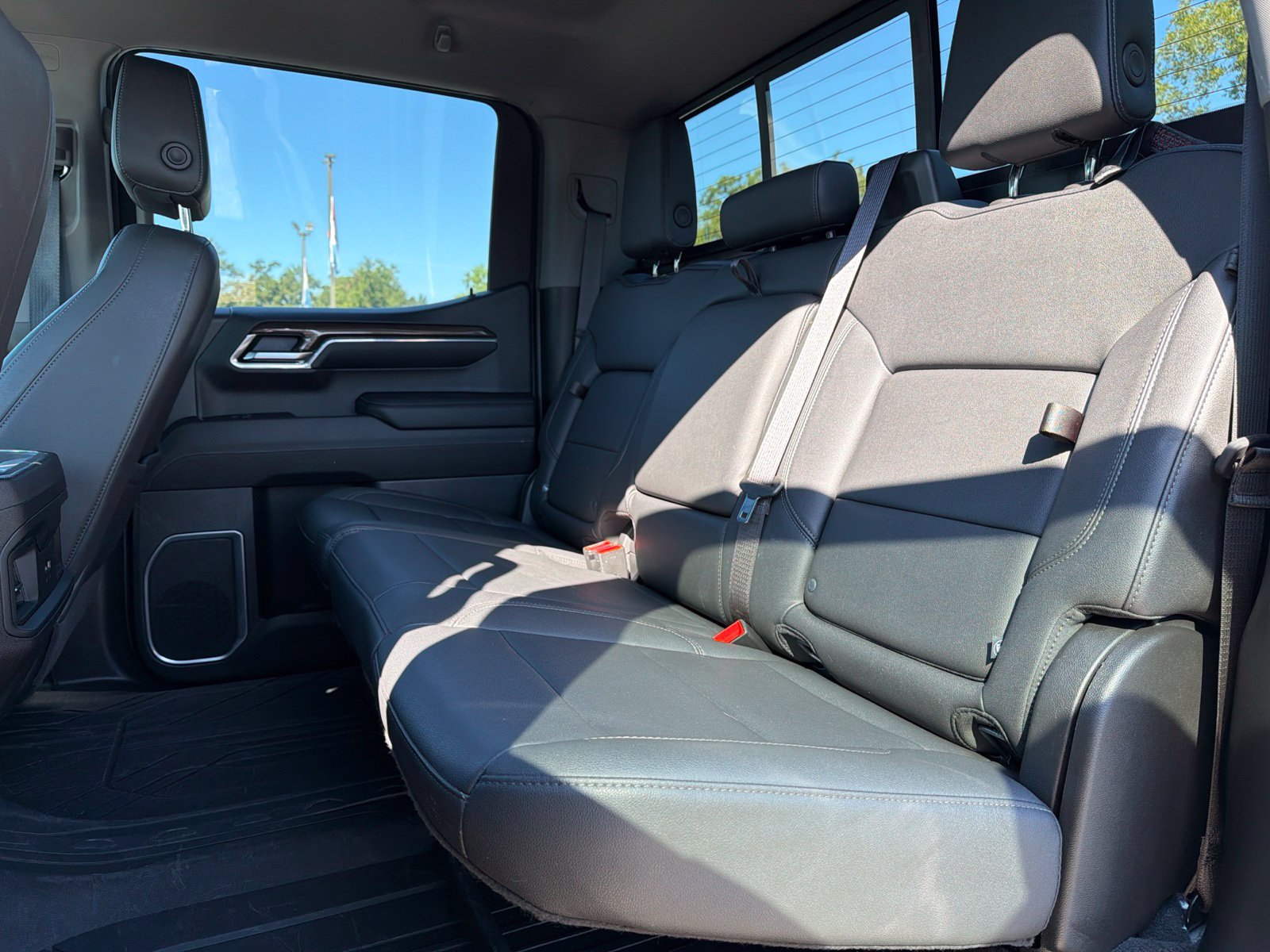 Used 2024 Chevrolet Silverado 1500 RST w/ Convenience Package II RWD image 12