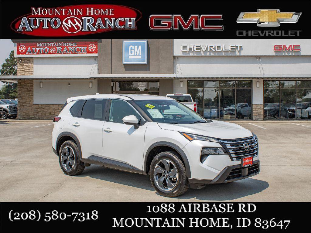 Used 2024 Nissan Rogue SV AWD/4WD image 1