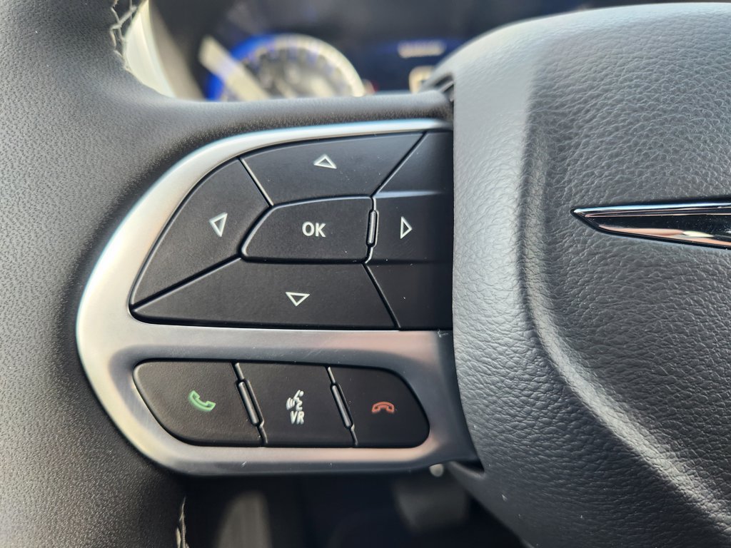 New 2026 Chrysler Pacifica Limited AWD/4WD image 29