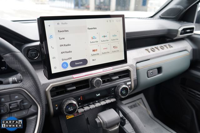 Used 2024 Toyota Tacoma Trailhunter image 28