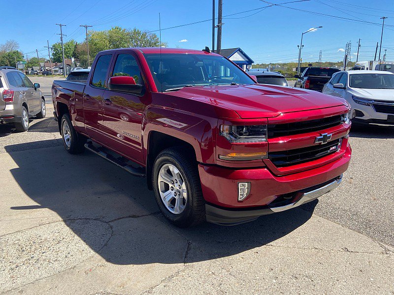 Used 2019 Chevrolet Silverado 1500 LT w/ All Star Edition AWD/4WD image 5