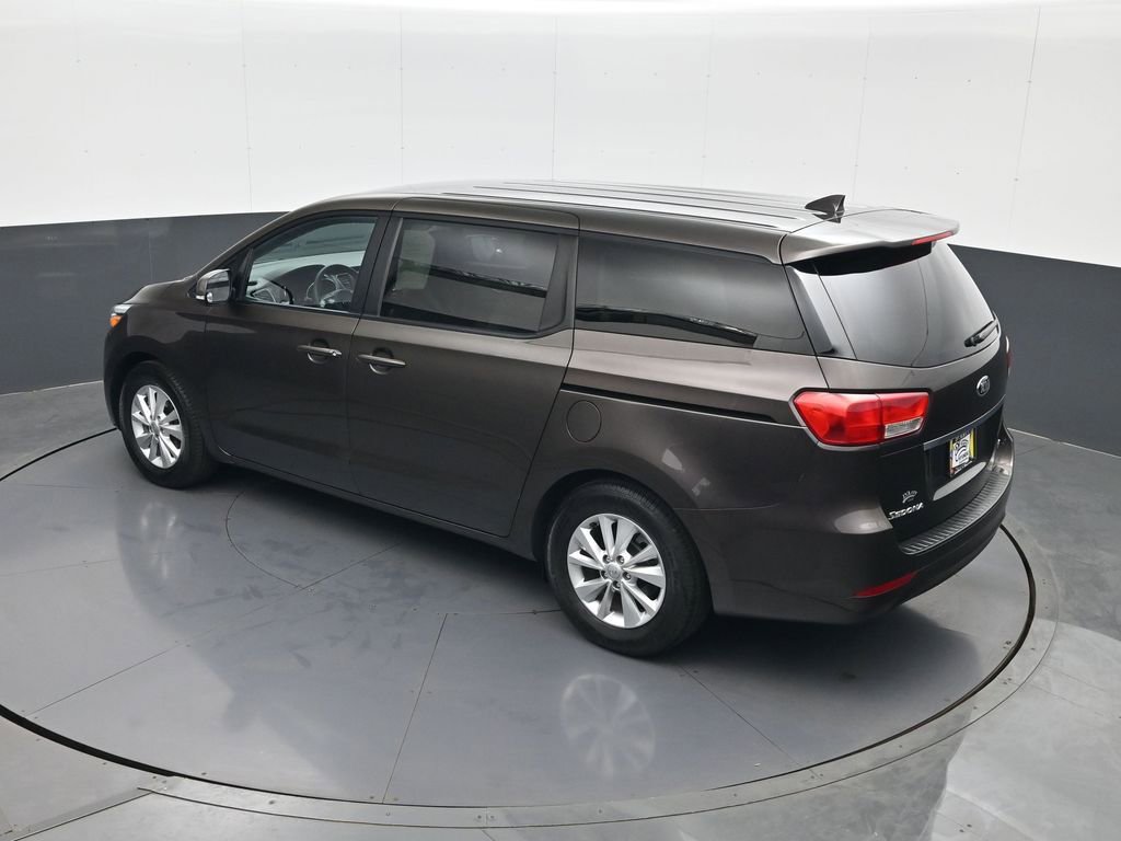 Used 2017 Kia Sedona LX image 20