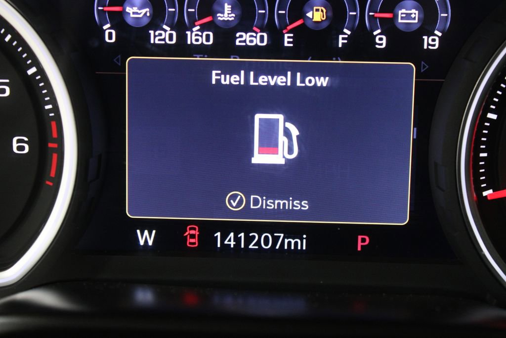 Used 2019 Chevrolet Silverado 1500 High Country w/ Technology Package AWD/4WD image 36