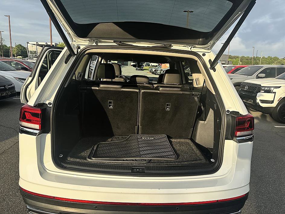 Used 2023 Volkswagen Atlas SE image 12