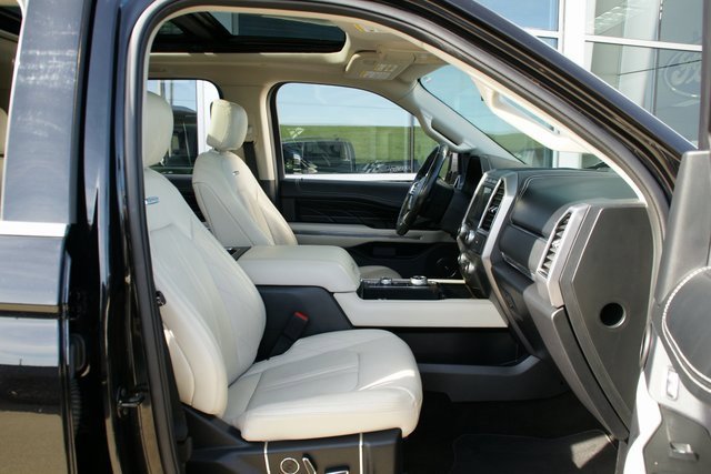 Used 2020 Ford Expedition Platinum image 40