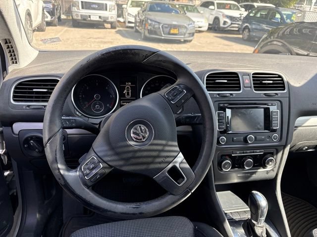 Used 2014 Volkswagen Golf TDI FWD image 6