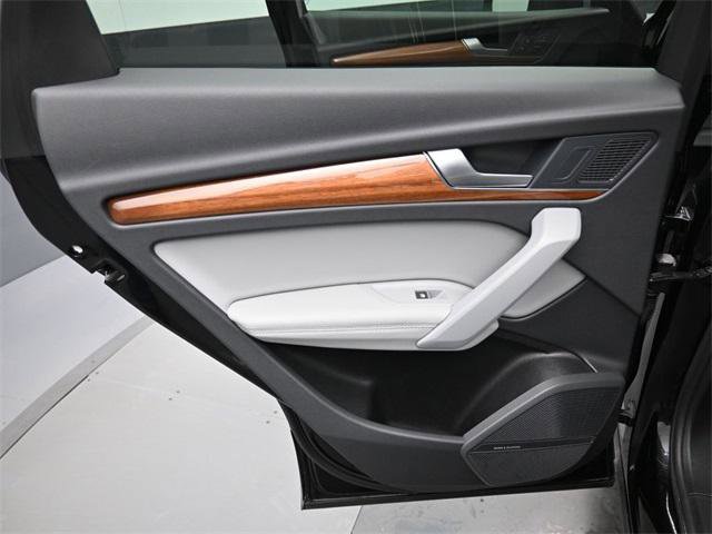 Used 2023 Audi Q5 2.0T Premium Plus image 30