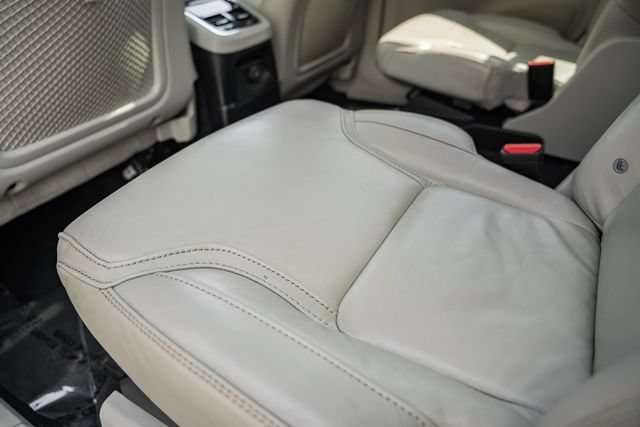 Certified 2023 Volvo XC90 T8 Ultimate w/ Lounge Package AWD/4WD image 31