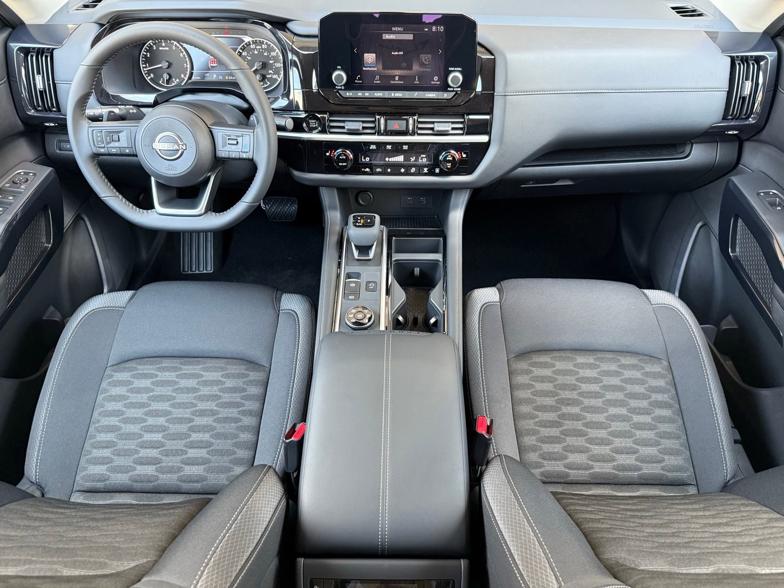 New 2025 Nissan Pathfinder SV w/ Cargo Package image 16