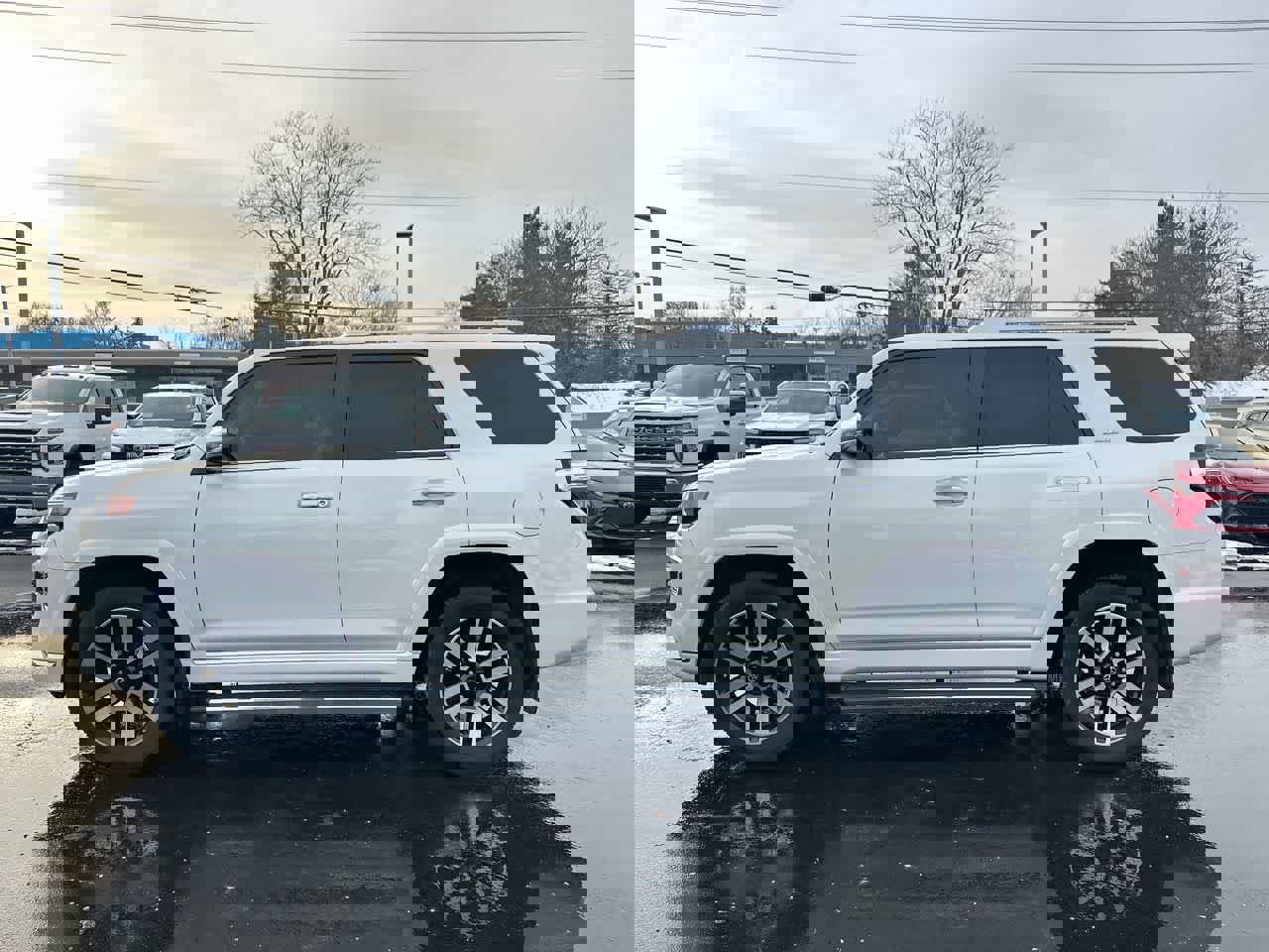 Used 2020 Toyota 4Runner Limited image 10