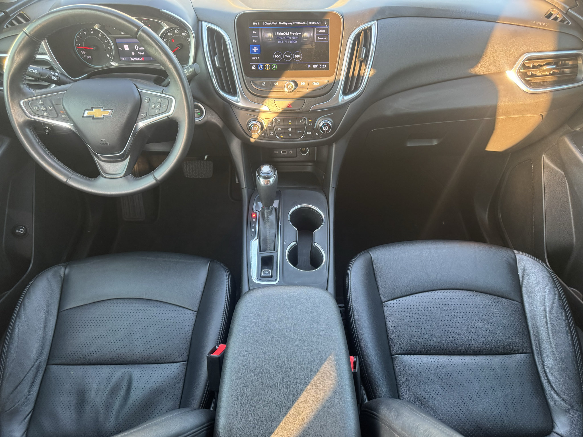 Used 2021 Chevrolet Equinox LT FWD image 2