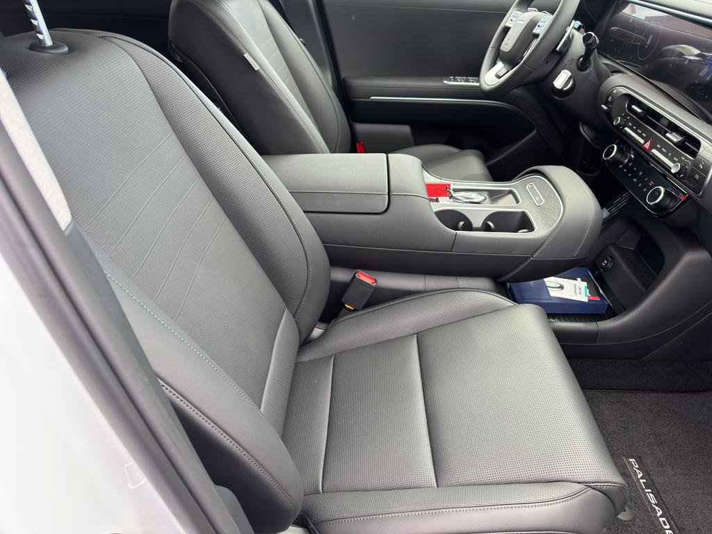 New 2026 Hyundai Palisade Limited image 18