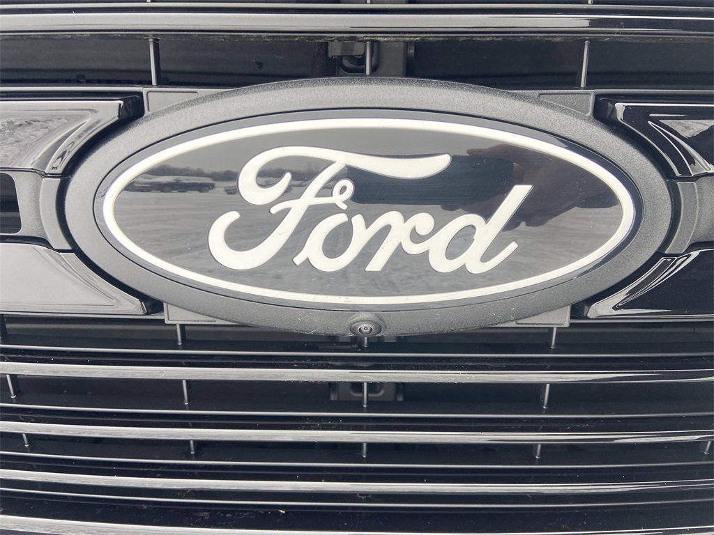 Used 2024 Ford F150 Platinum image 31