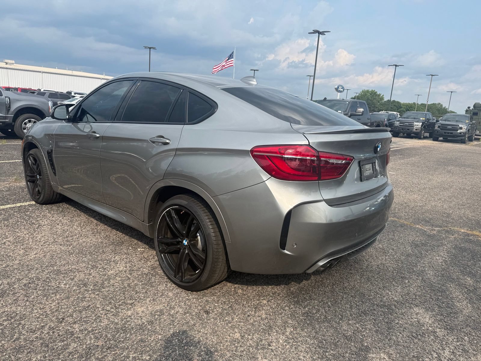 Used 2017 BMW X6 M AWD/4WD image 5